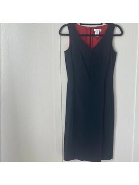 Isaac Mizrahi for Target Size 6 Black Sleeveless Sheath Dress V-Neck Fitted LBD